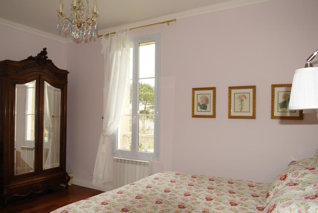La Grande Maison Acomodação com café da manhã Bergerac Quarto foto
