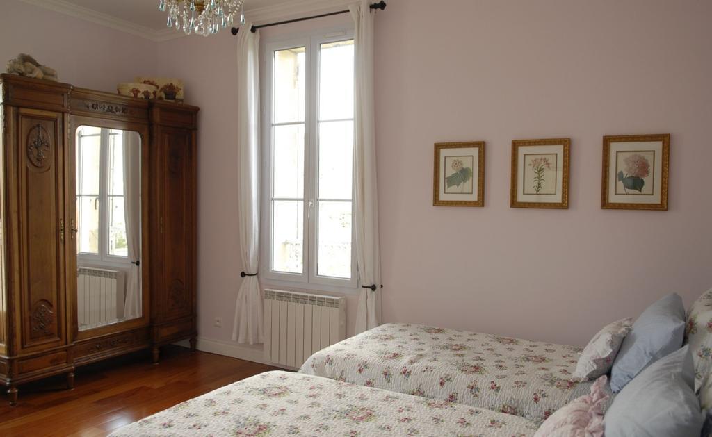 La Grande Maison Acomodação com café da manhã Bergerac Quarto foto